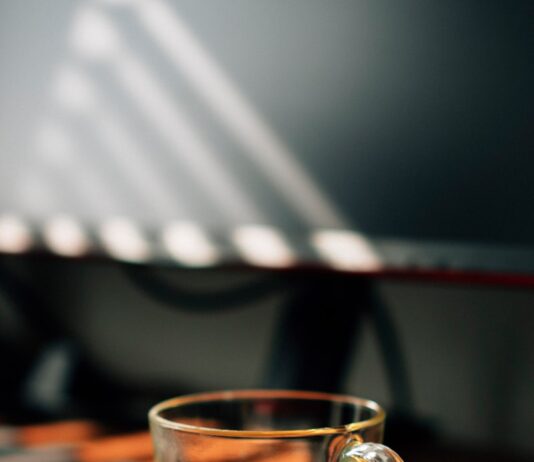 번아웃 시대, 내 삶을 지키는 스트레스 관리법 주목받아 clear glass mug on brown wooden table